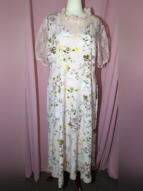 SHEIN CURVE Cool Floral Lace Short Sleeve Dress 20/4XL